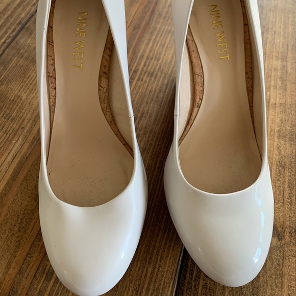 Nude Patent Leather Wedge with Cork Heel - Picture 4 of 4